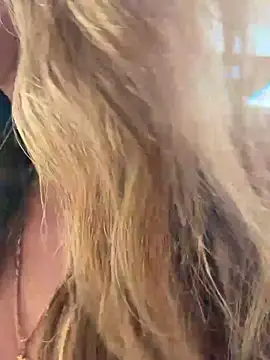 Chat XXX en directo de Bella-Grace