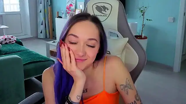 Im_suka's Live XXX Chat