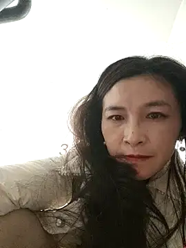 yinyin326: онлайн-секс-чат