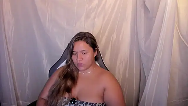 عرض كام ElaBourn_