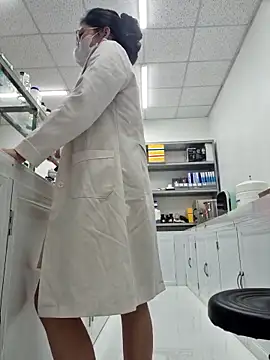 HinaLovely Adlı Modelin Web Kamerası Şovu