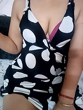 Nikitasharma__ – Naživo XXX chat