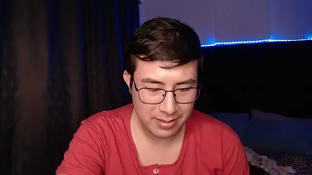 andrewmhilton_のウェブカメラショー