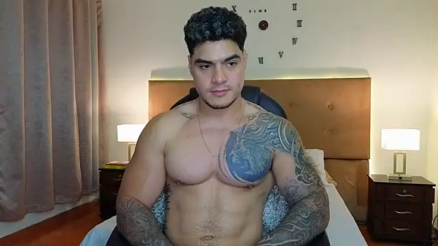 Steven_Velez Adlı Modelin Canlı XXX Sohbeti