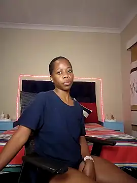 Онлайн чат XXX QUEENMANDYY