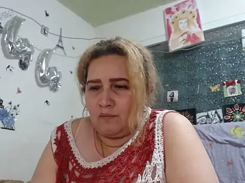 Perla1981-- Chat XXX live