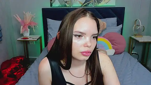 Curvy_Dynamite_ Chat XXX live