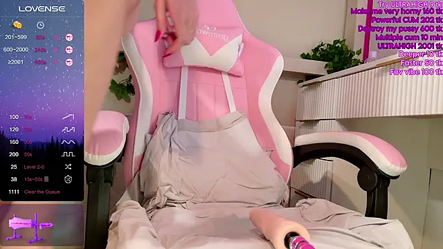 LeonaEviann Chat XXX in diretta