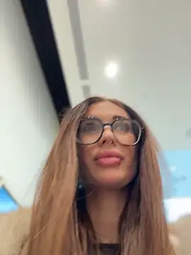 Charming_Ritta's Live XXX Chat