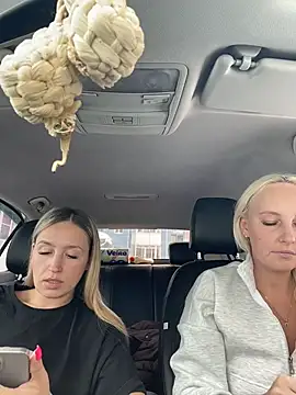 Chatroom XXX en direct de MerlinDave