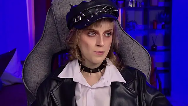 Chat +18 de KiraMontoya ao vivo