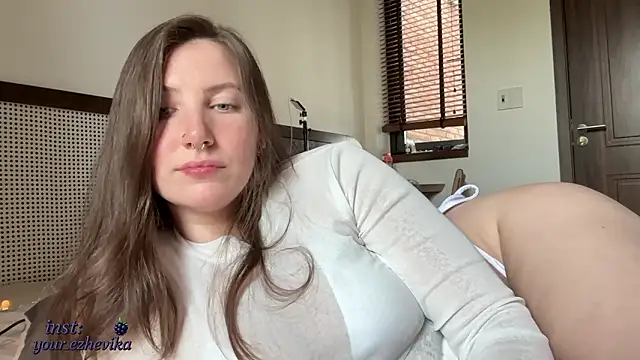 Chatroom XXX en direct de ItsEzheVika