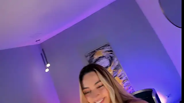 Živý XXX chat MelissaMoore_