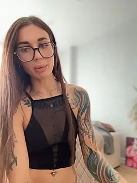 Czat XXX na żywo – Charming_Ritta