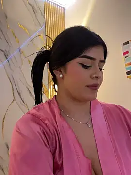 Chat +18 de Kariina__69 ao vivo