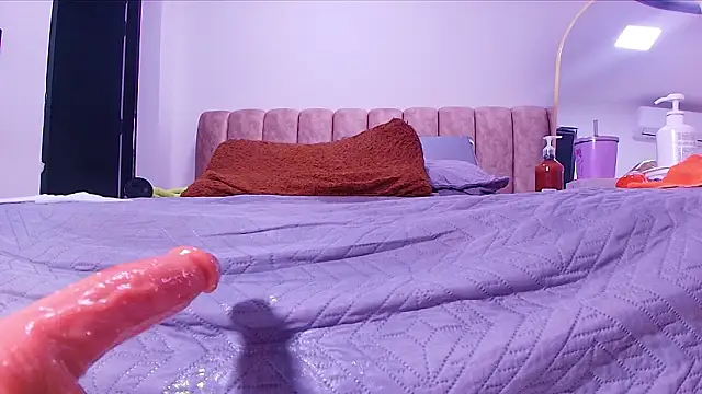 Chat +18 de _linda_milk_ ao vivo