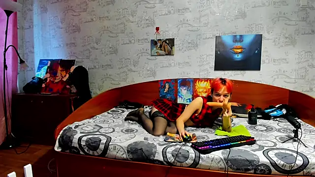 Chat +18 de KagamiTayga ao vivo