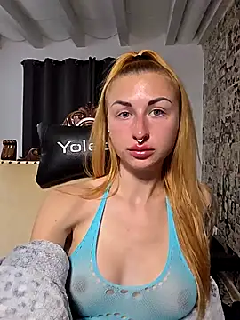 Онлайн чат XXX kylie_blck