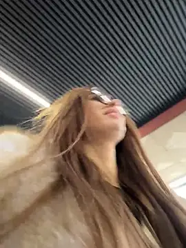 Živý XXX chat Charming_Ritta