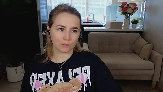 Chat XXX ao vivo de Mira_Mermayd