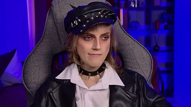 دردشة KiraMontoya الجنسية المباشرة