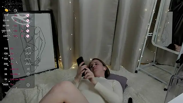 AnnaGrees Adlı Modelin Canlı XXX Sohbeti