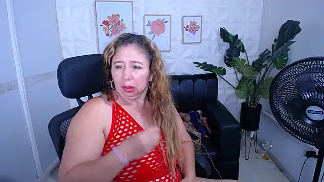 Valentinaa_mature Live XXX Chat