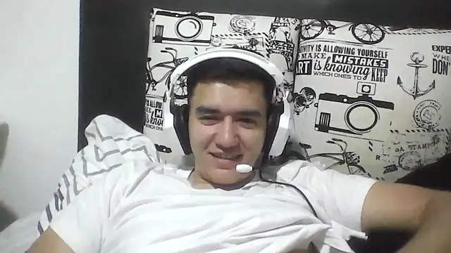 Estebitan_vm Live XXX Chat