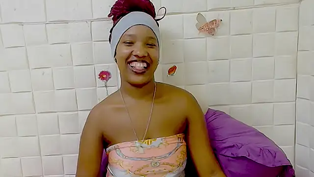 EroticSexyPradaのライブXXXチャット