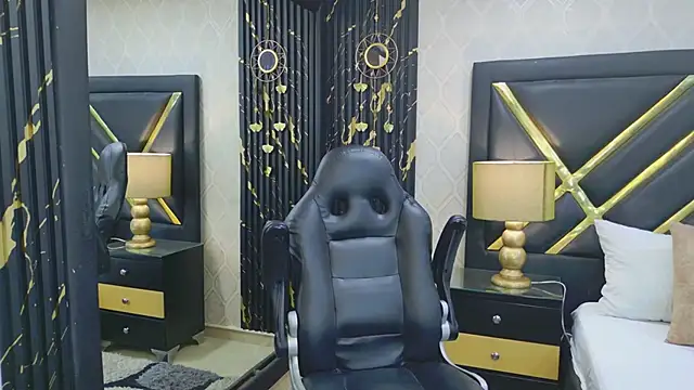 LaurenHazell's Live XXX Chat