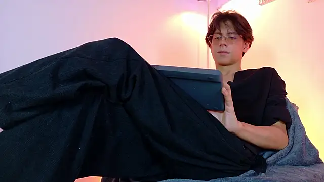 lui_x_dust Live XXX Chat