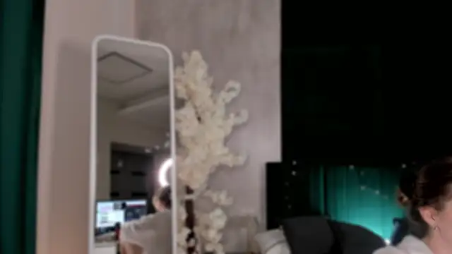 Kiva_Rice Chat XXX in diretta