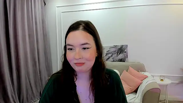 دردشة WishToBloom الجنسية المباشرة