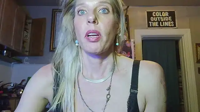 Glamazing's Live XXX Chat