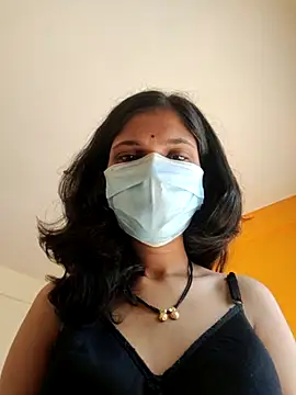 Shivani2002のウェブカメラショー