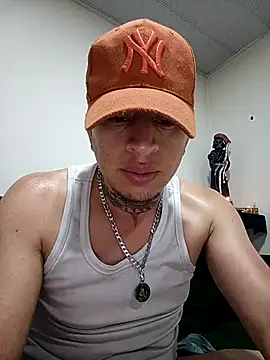 Valentino_dominusSex Adlı Modelin Web Kamerası Şovu