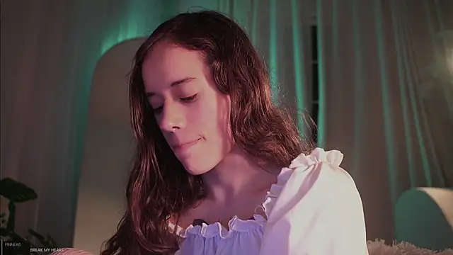 _Avriles_: вебкам-шоу