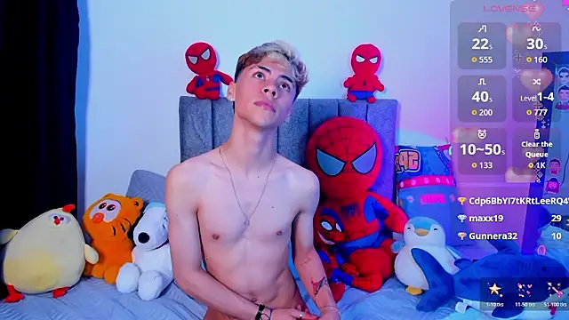 Callum_777's Webcam Show