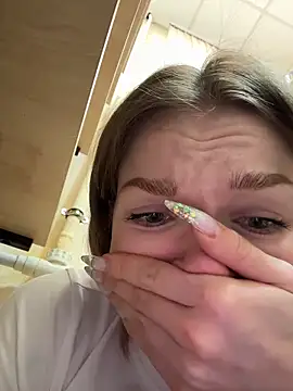 Show modela StreetSquirt na web-kameri