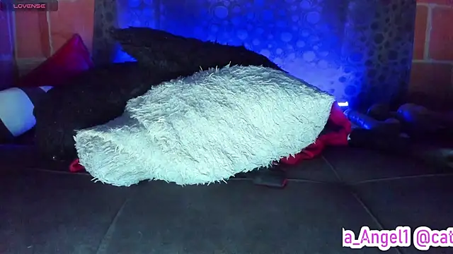 Cata-angel Chat XXX in diretta