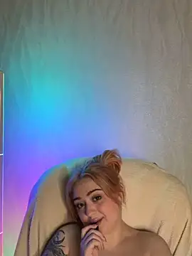 KellyMoors Adlı Modelin Canlı XXX Sohbeti