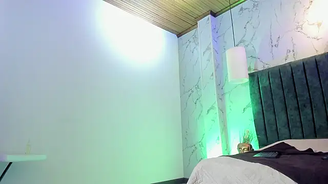 Dustin_Sonne: онлайн-секс-чат