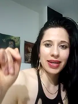 sirena_dorada29's Live XXX Chat