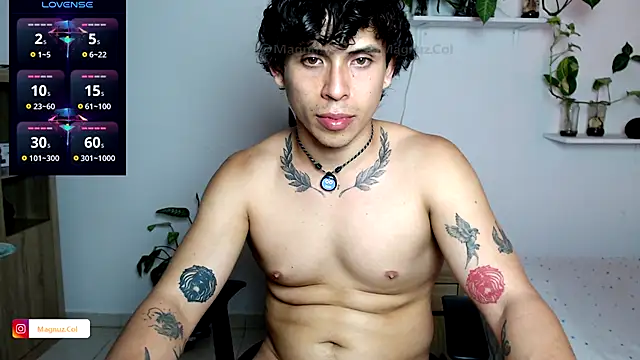 Magnuz_Col Live XXX-chat
