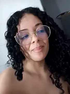 دردشة NinaSweet2 الجنسية المباشرة