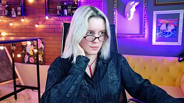 BethanyCloud élő XXX-chatje