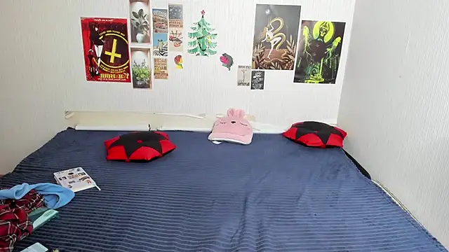 Cattie_w_ élő XXX-chatje