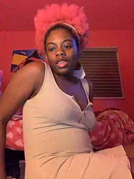 loventries élő XXX-chatje