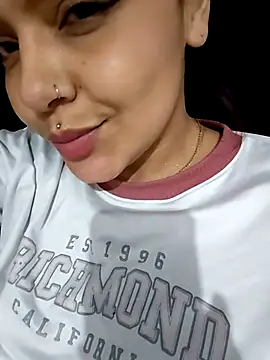 SkyMystic live XXX chat