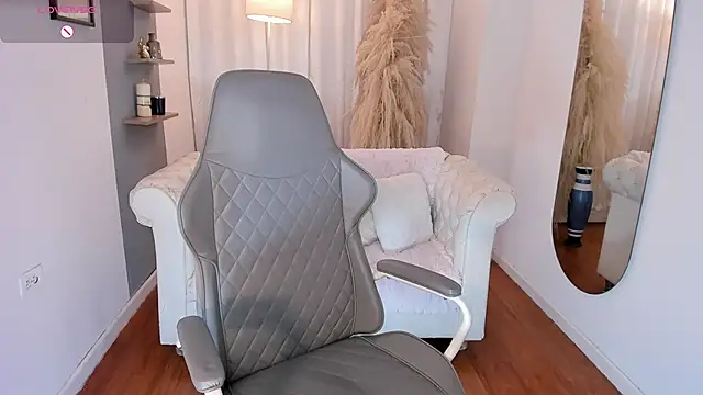 Natalia_Leon8 Adlı Modelin Canlı XXX Sohbeti